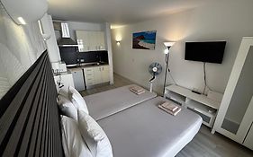 Cozy Studio In Los Cristianos Beach Free Wifi