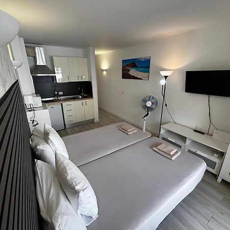 Cozy Studio In Los Cristianos Beach Free Wifi Arona  Esterno foto